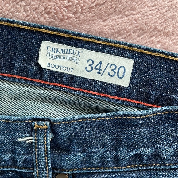 Cremieux Jeans Bootcut Premium Denim Distressed Holes Slightly Flared Size 34/30 - Picture 4 of 7